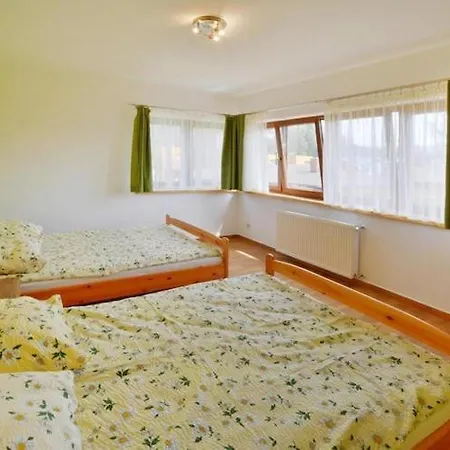 Spacious With Private Garden Sarbinowo