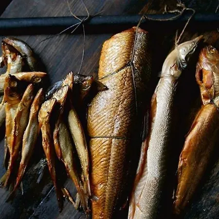 Spacious With Private Garden Hébergement de vacances *