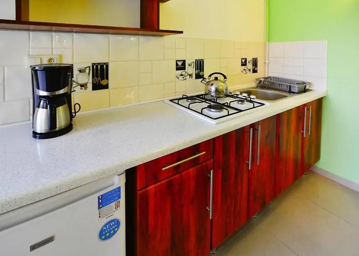 別荘 Spacious With Private Garden