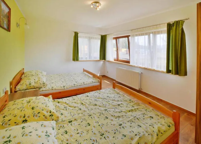 別荘 Spacious With Private Garden